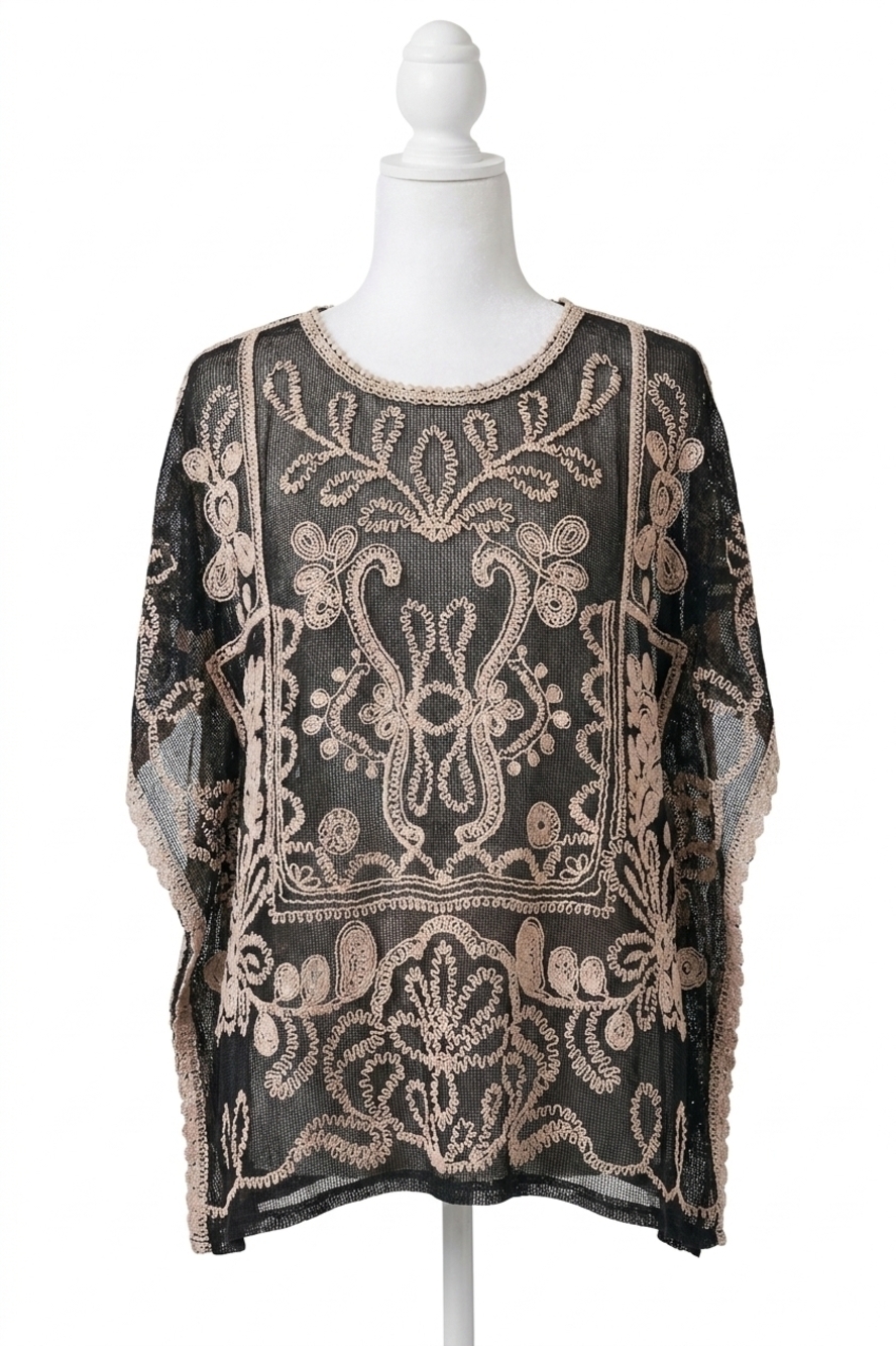 NEW BLUIVY embroidered mesh crochet top in black/natural
